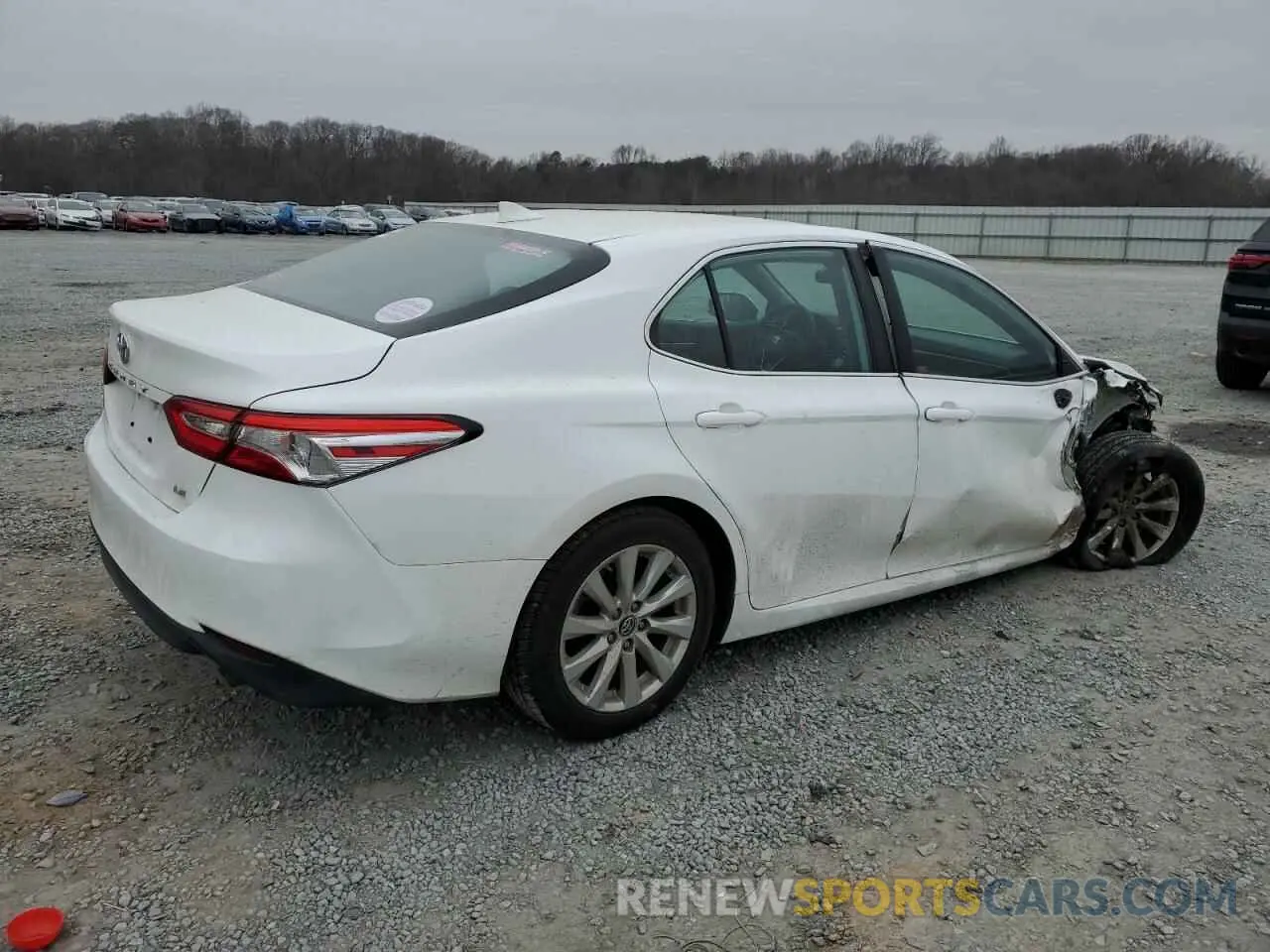 3 fotografías del automóvil dañado 4T1B11HKXKU207259 TOYOTA CAMRY 2019
