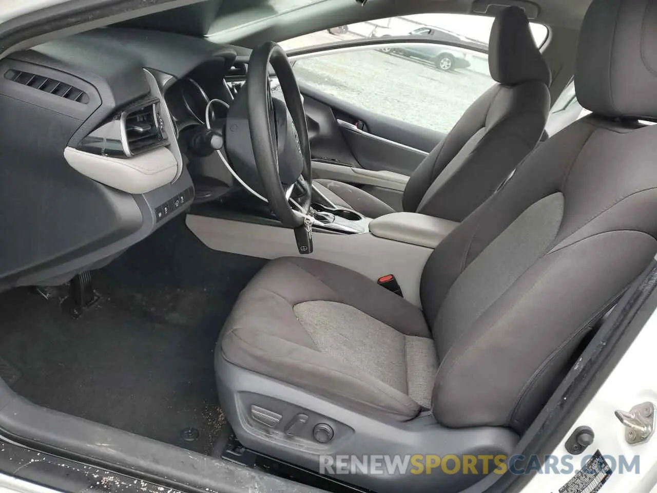 7 fotografías del automóvil dañado 4T1B11HKXKU207259 TOYOTA CAMRY 2019