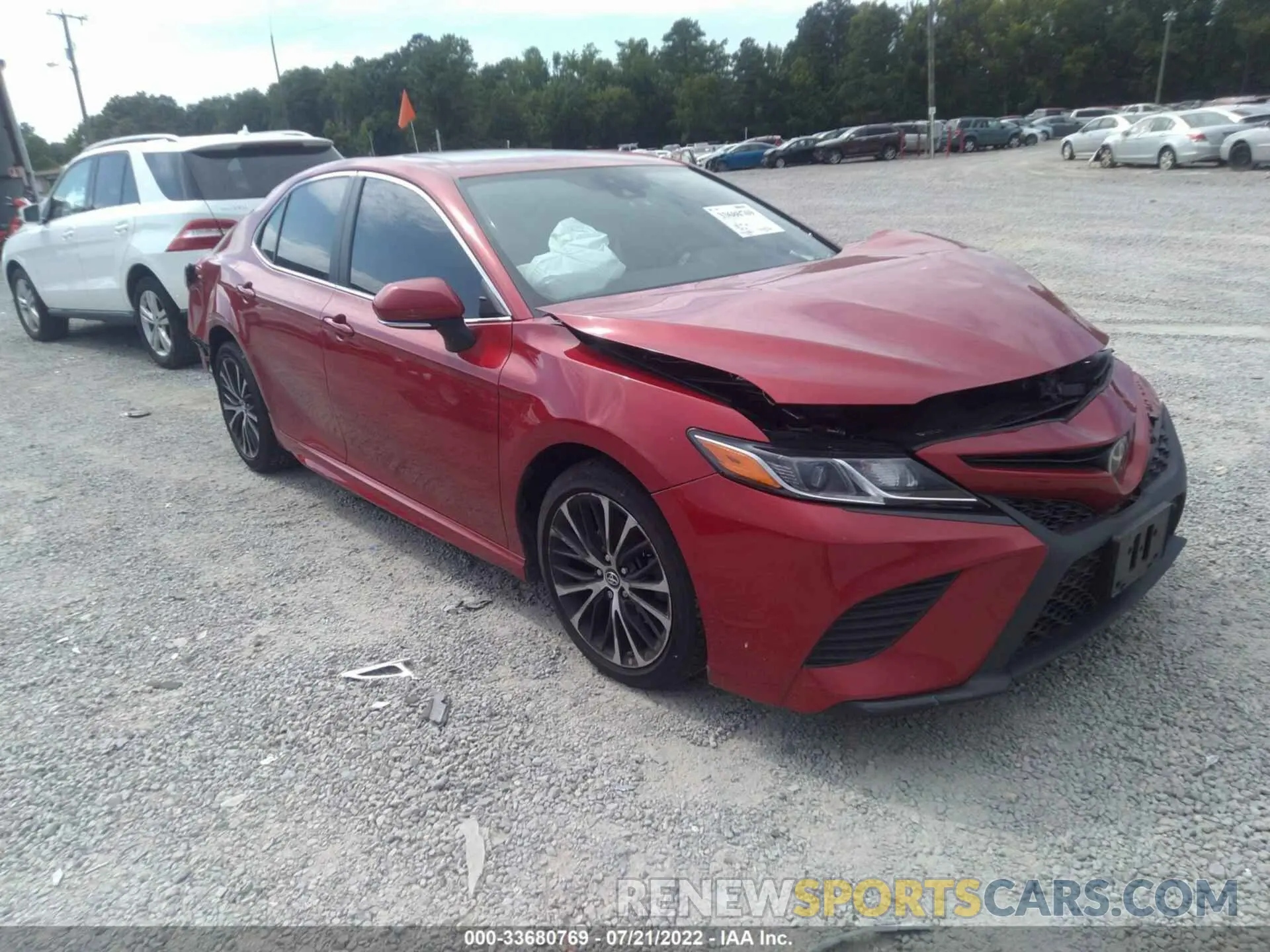 1 fotografías del automóvil dañado 4T1B11HKXKU211134 TOYOTA CAMRY 2019