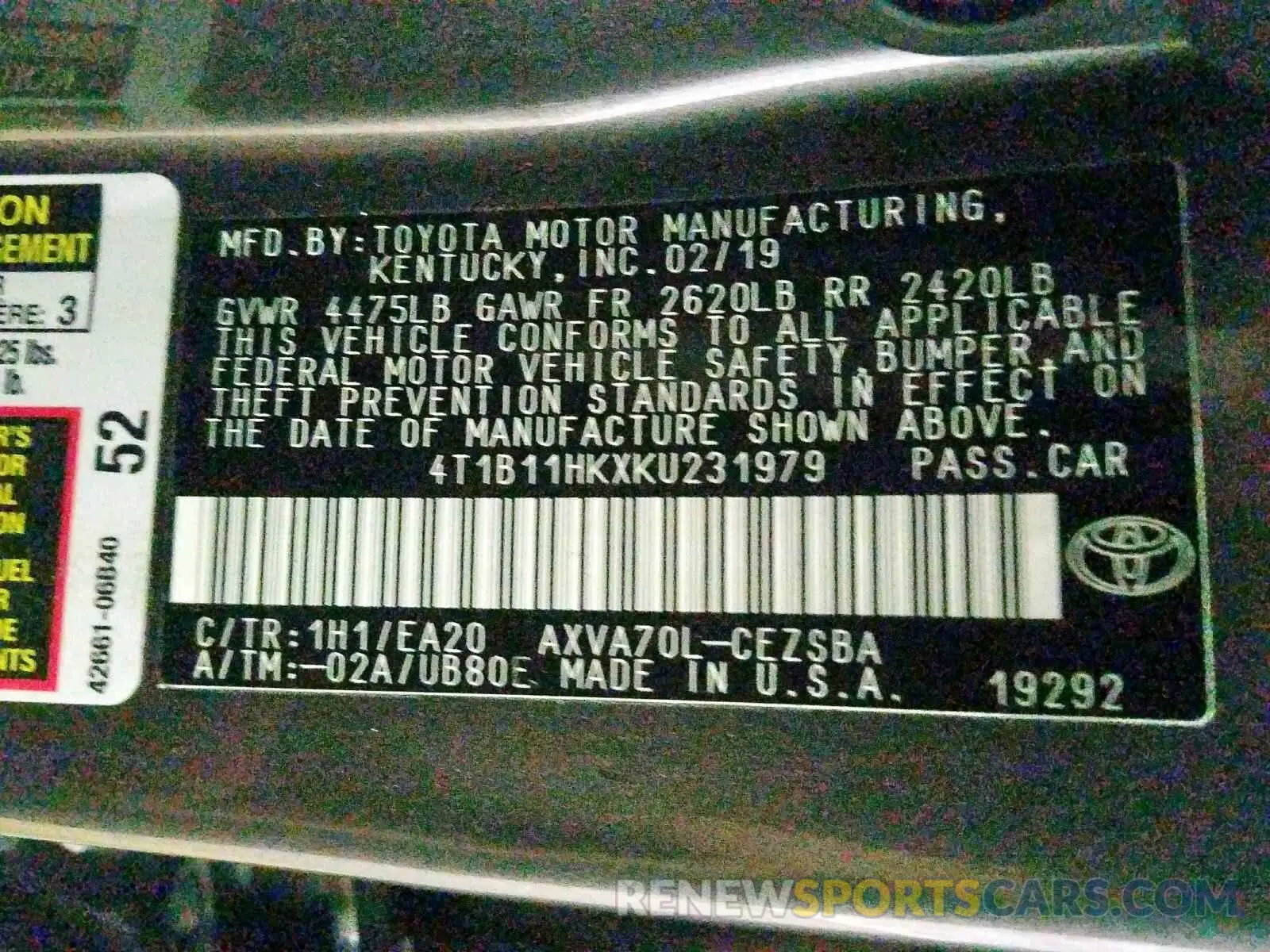 10 fotografías del automóvil dañado 4T1B11HKXKU231979 TOYOTA CAMRY 2019