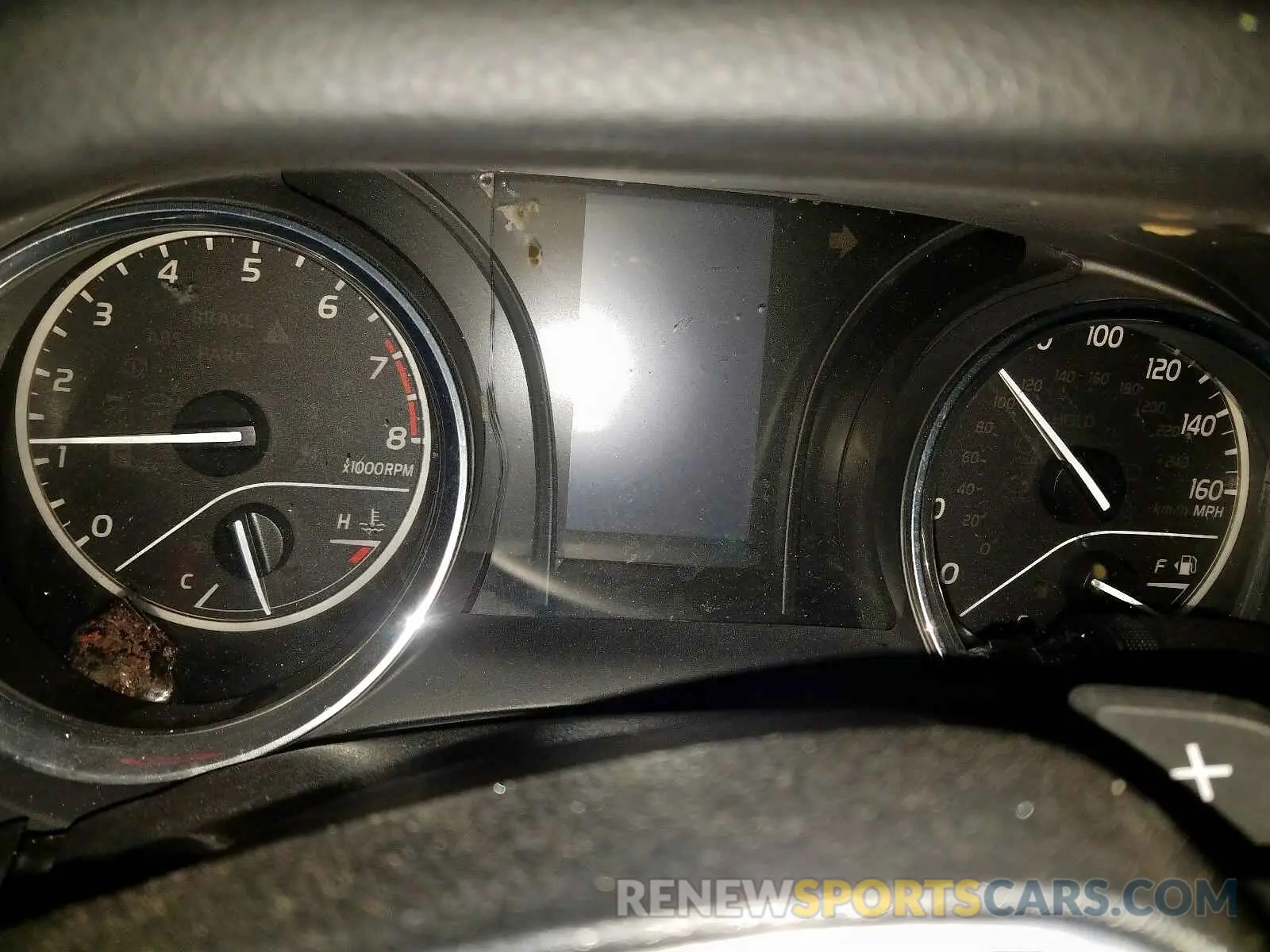 8 fotografías del automóvil dañado 4T1B11HKXKU231979 TOYOTA CAMRY 2019