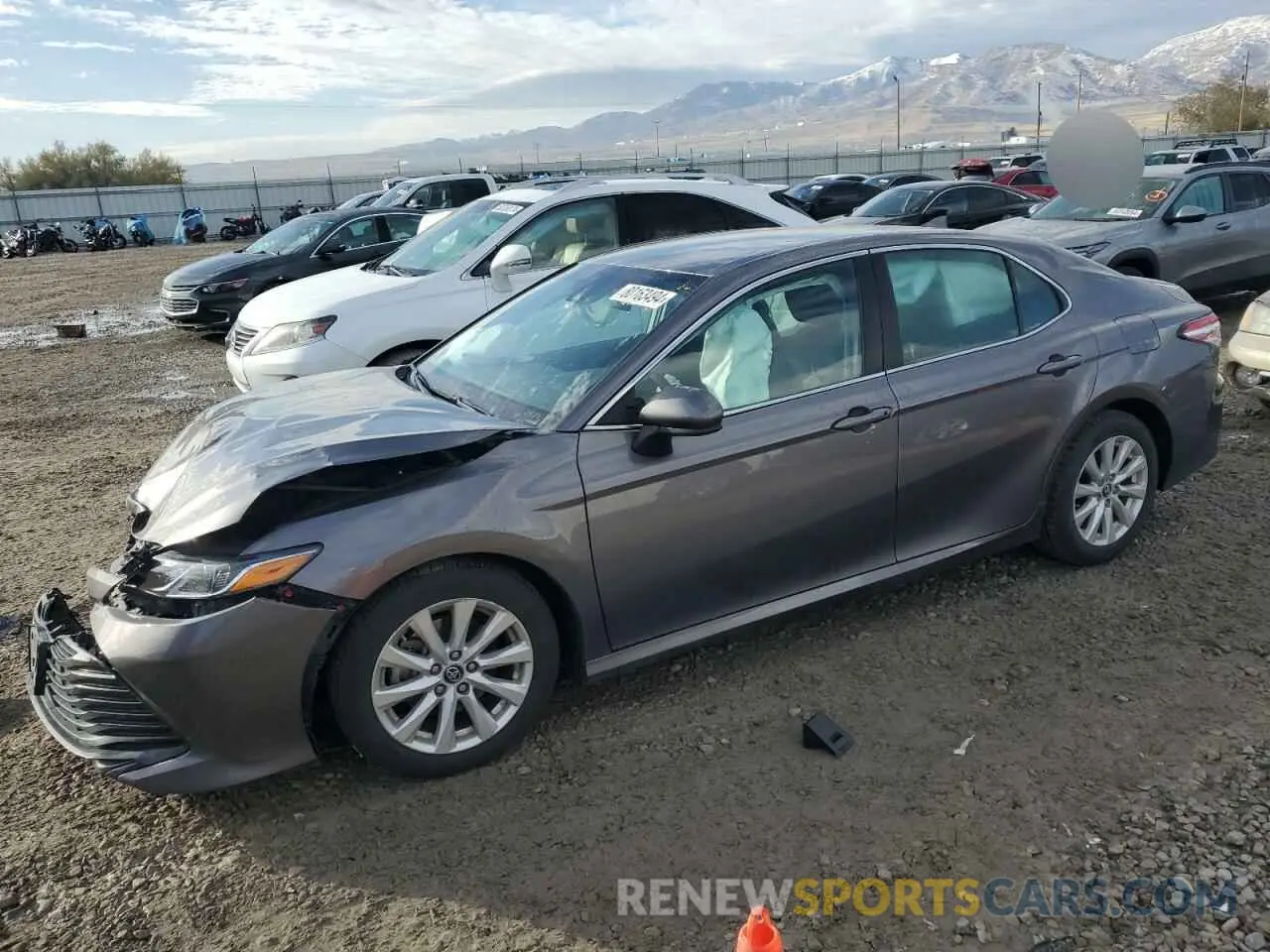 1 fotografías del automóvil dañado 4T1B11HKXKU239841 TOYOTA CAMRY 2019