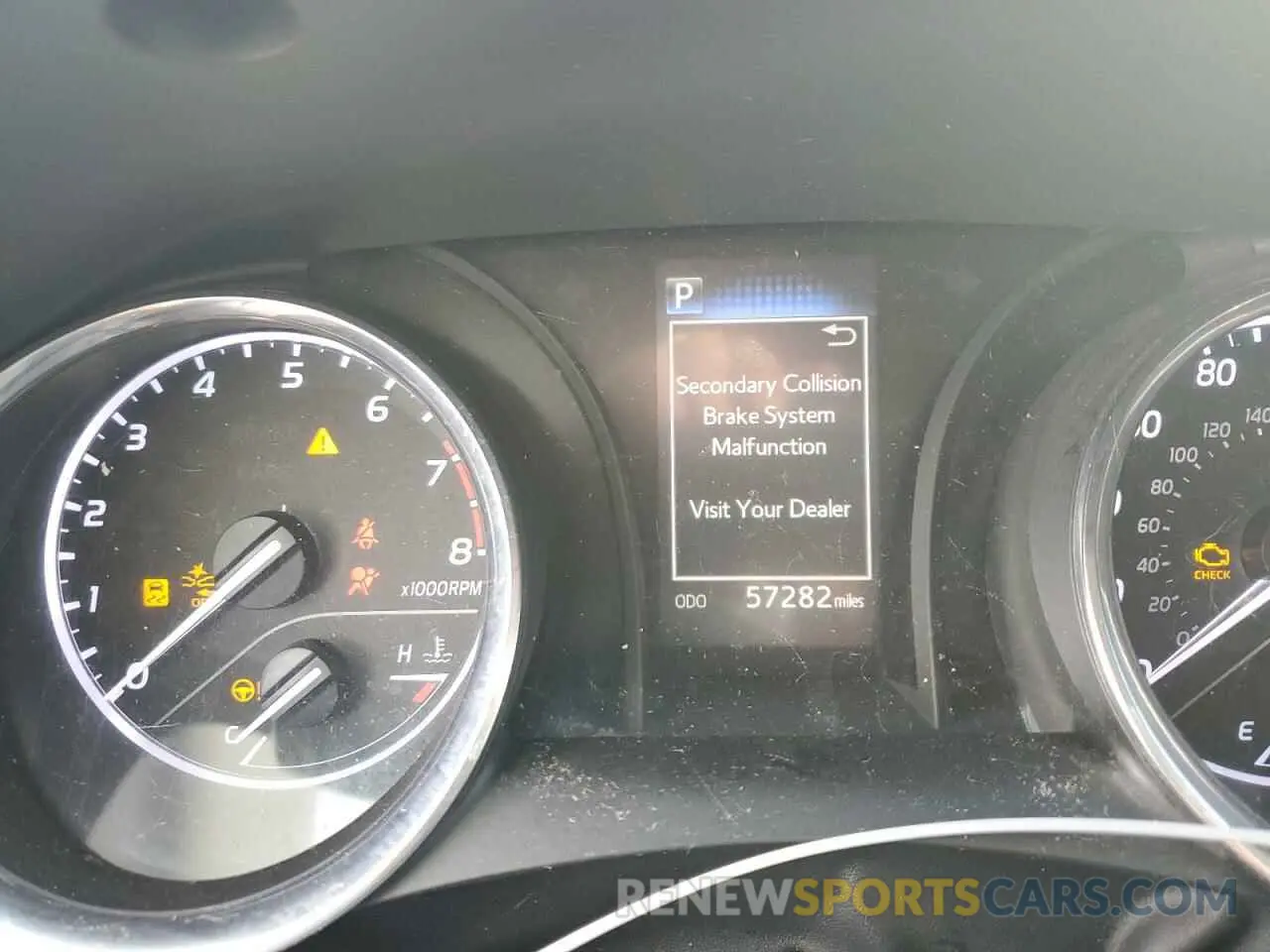 9 fotografías del automóvil dañado 4T1B11HKXKU239841 TOYOTA CAMRY 2019