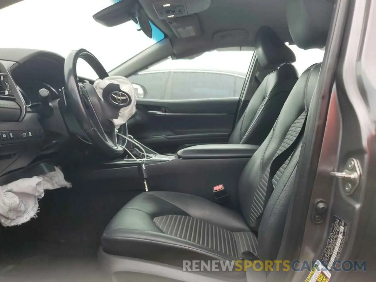 7 fotografías del automóvil dañado 4T1B11HKXKU245428 TOYOTA CAMRY 2019
