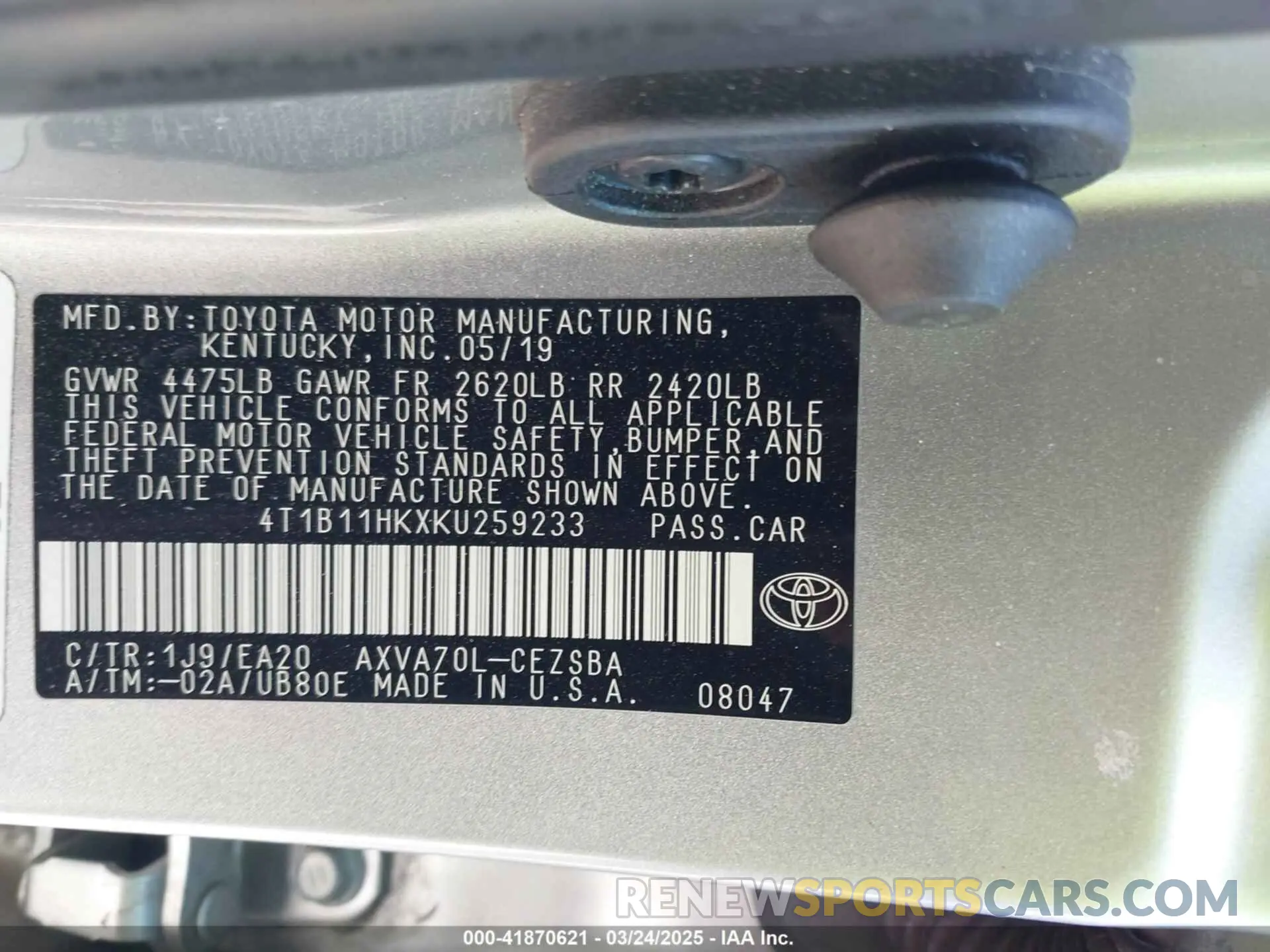 9 fotografías del automóvil dañado 4T1B11HKXKU259233 TOYOTA CAMRY 2019