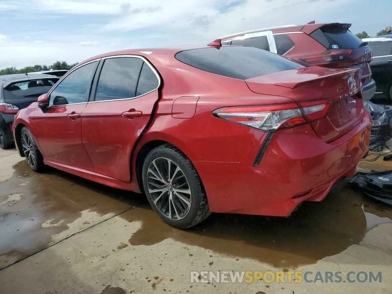 2 fotografías del automóvil dañado 4T1B11HKXKU265663 TOYOTA CAMRY 2019