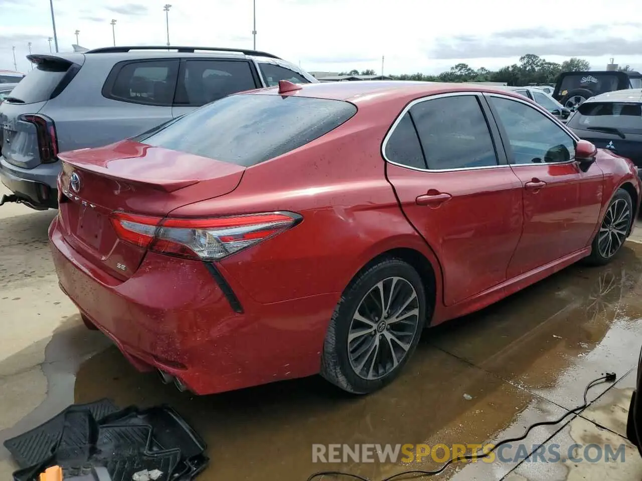 3 fotografías del automóvil dañado 4T1B11HKXKU265663 TOYOTA CAMRY 2019