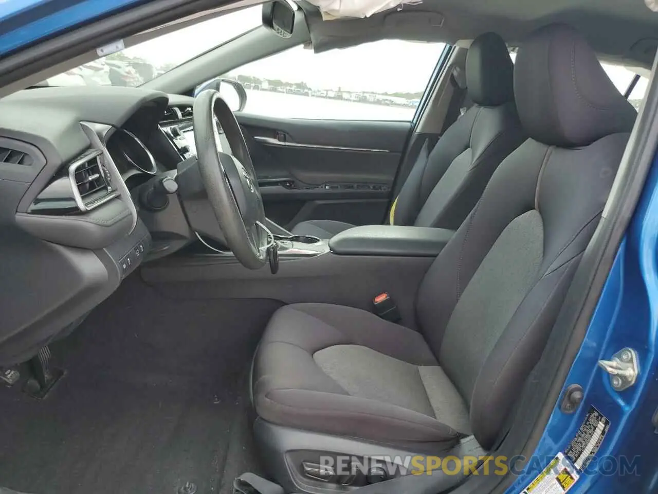 7 fotografías del automóvil dañado 4T1B11HKXKU274573 TOYOTA CAMRY 2019