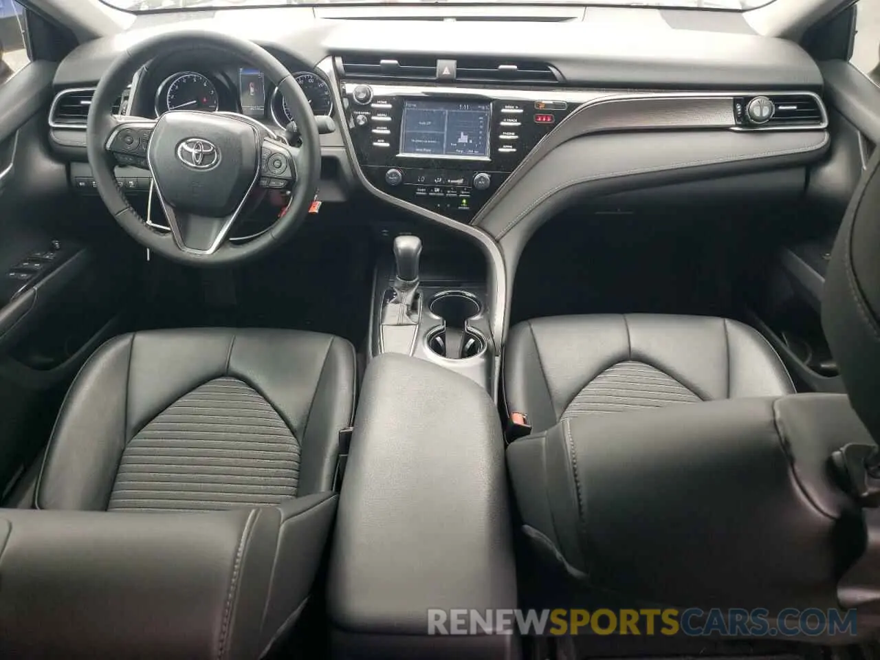 8 fotografías del automóvil dañado 4T1B11HKXKU274976 TOYOTA CAMRY 2019