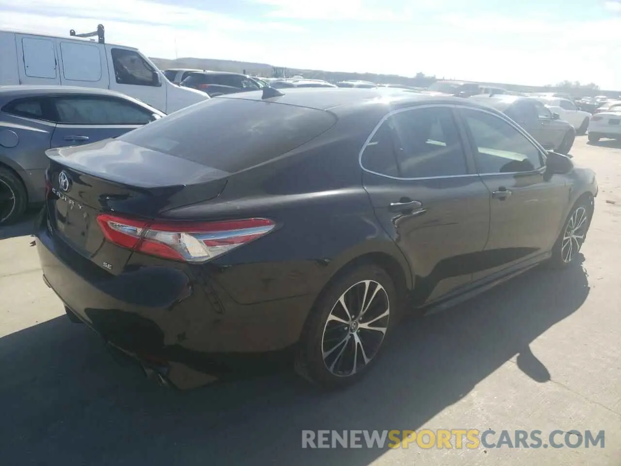 3 fotografías del automóvil dañado 4T1B11HKXKU282088 TOYOTA CAMRY 2019