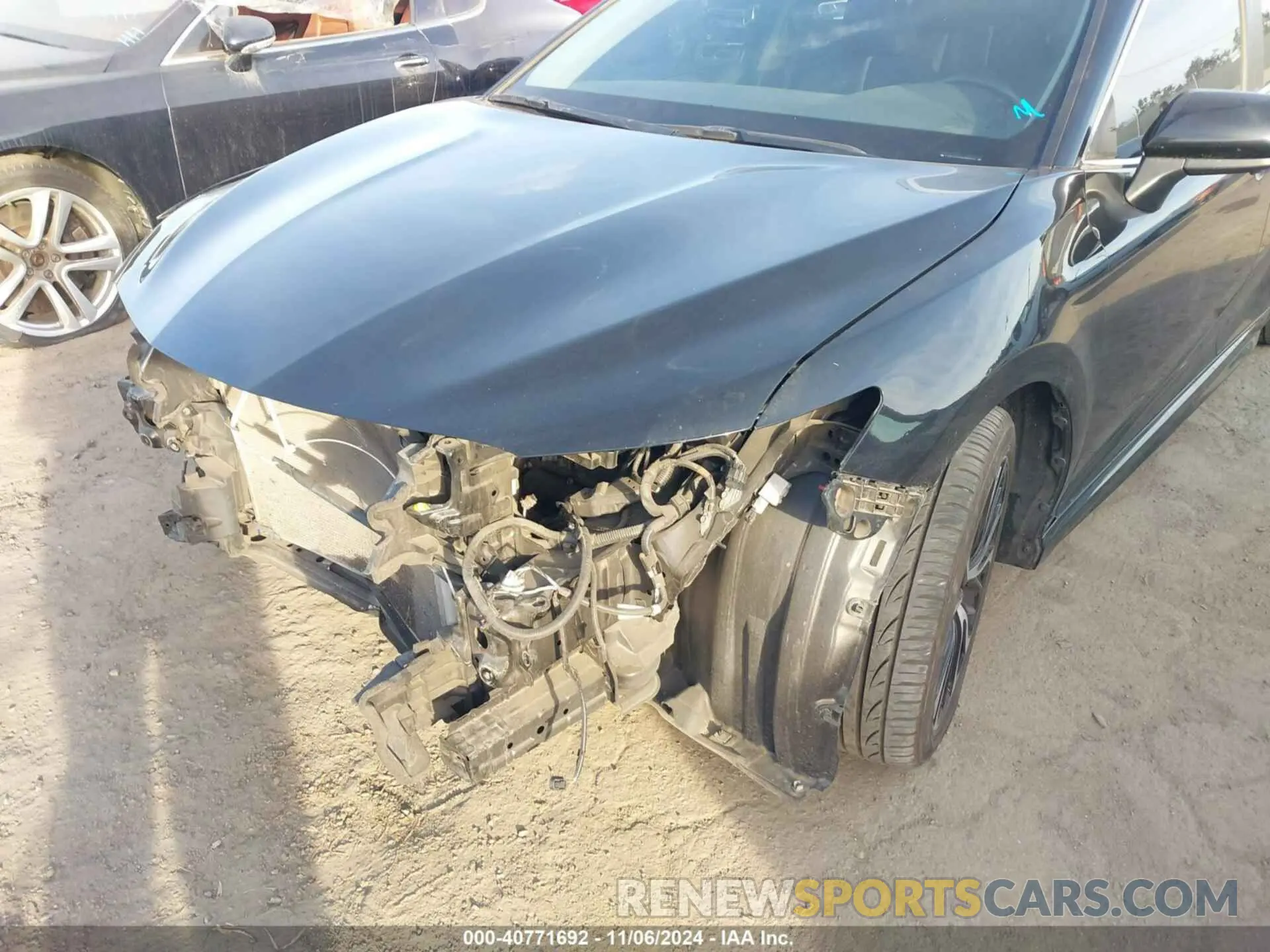 6 fotografías del automóvil dañado 4T1B11HKXKU282821 TOYOTA CAMRY 2019