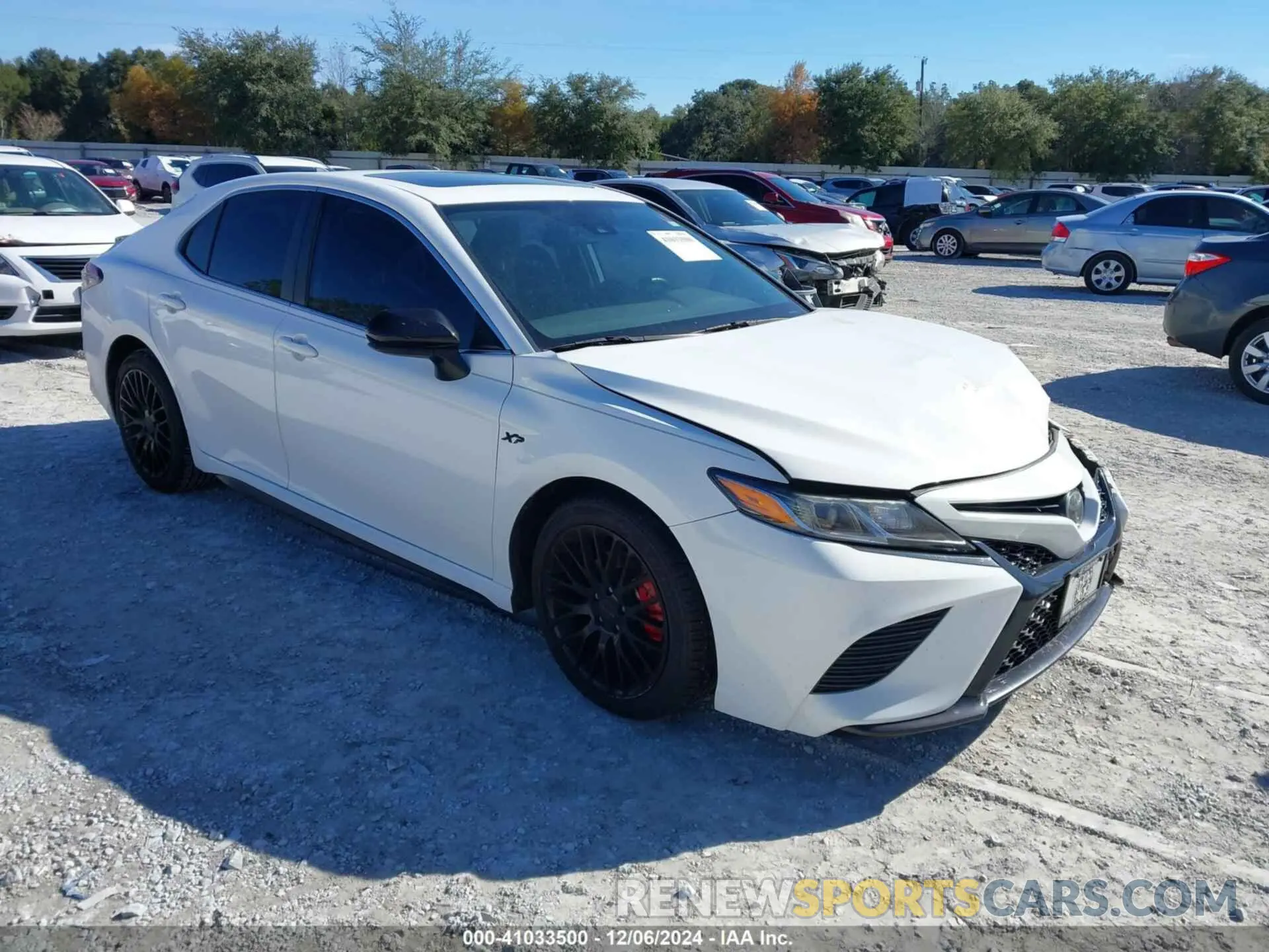 1 fotografías del automóvil dañado 4T1B11HKXKU680756 TOYOTA CAMRY 2019