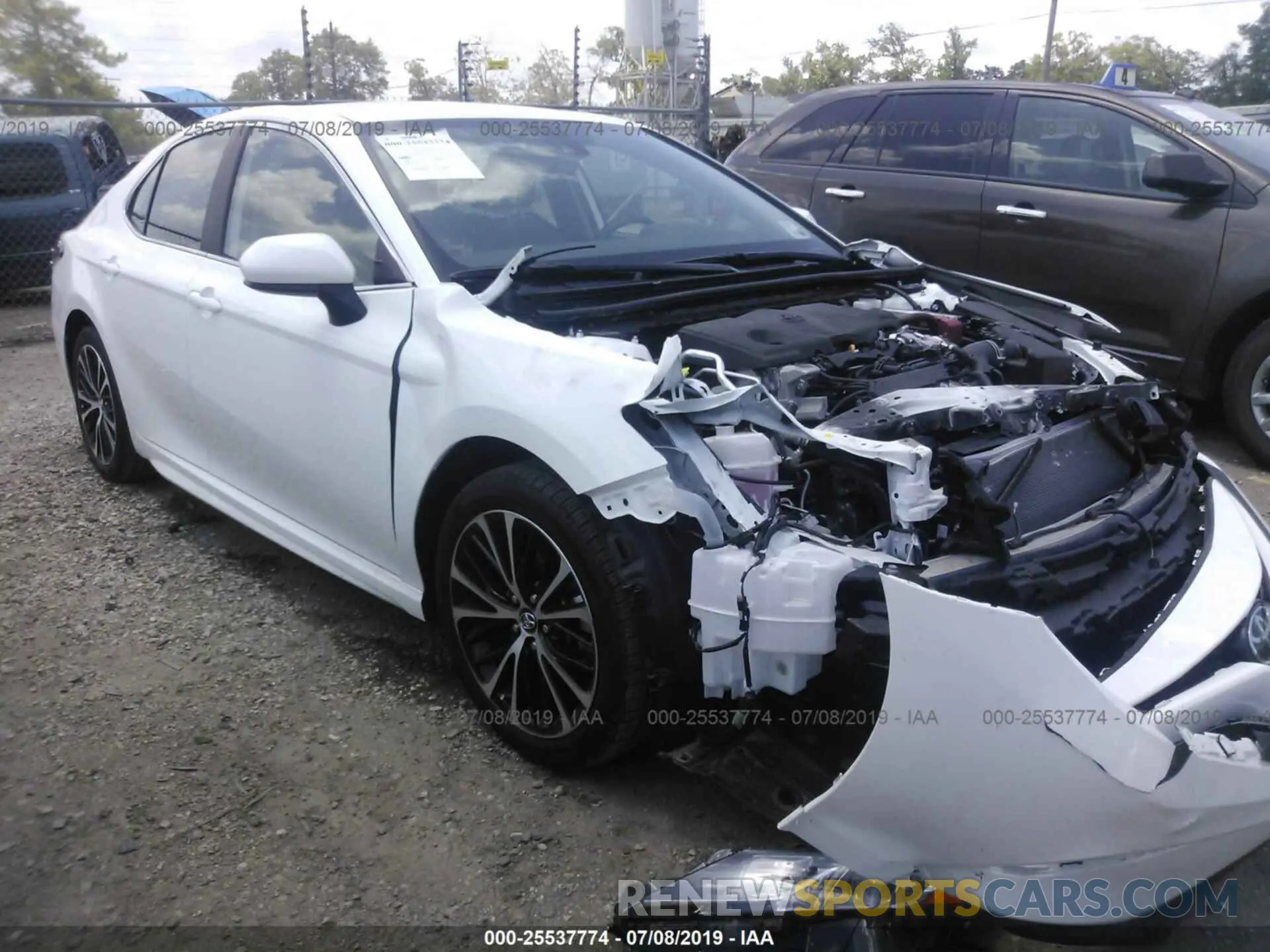 1 fotografías del automóvil dañado 4T1B11HKXKU683950 TOYOTA CAMRY 2019