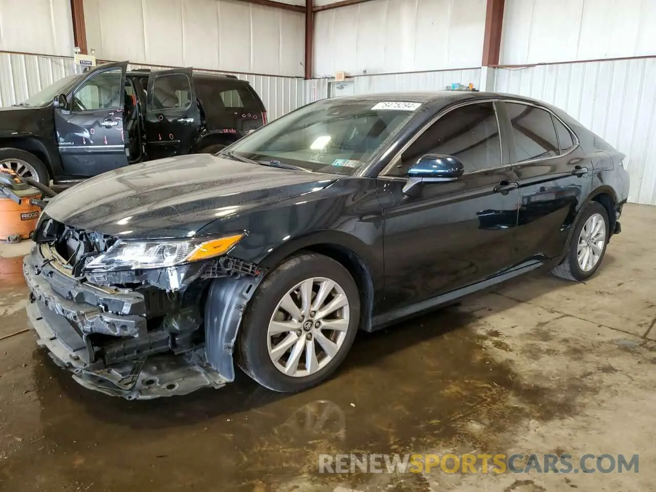 1 fotografías del automóvil dañado 4T1B11HKXKU687545 TOYOTA CAMRY 2019