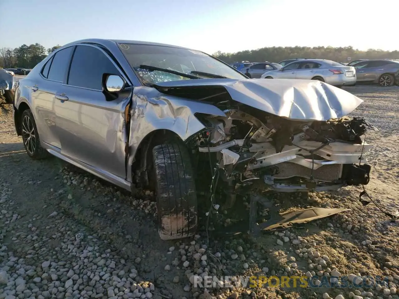 1 fotografías del automóvil dañado 4T1B11HKXKU688100 TOYOTA CAMRY 2019