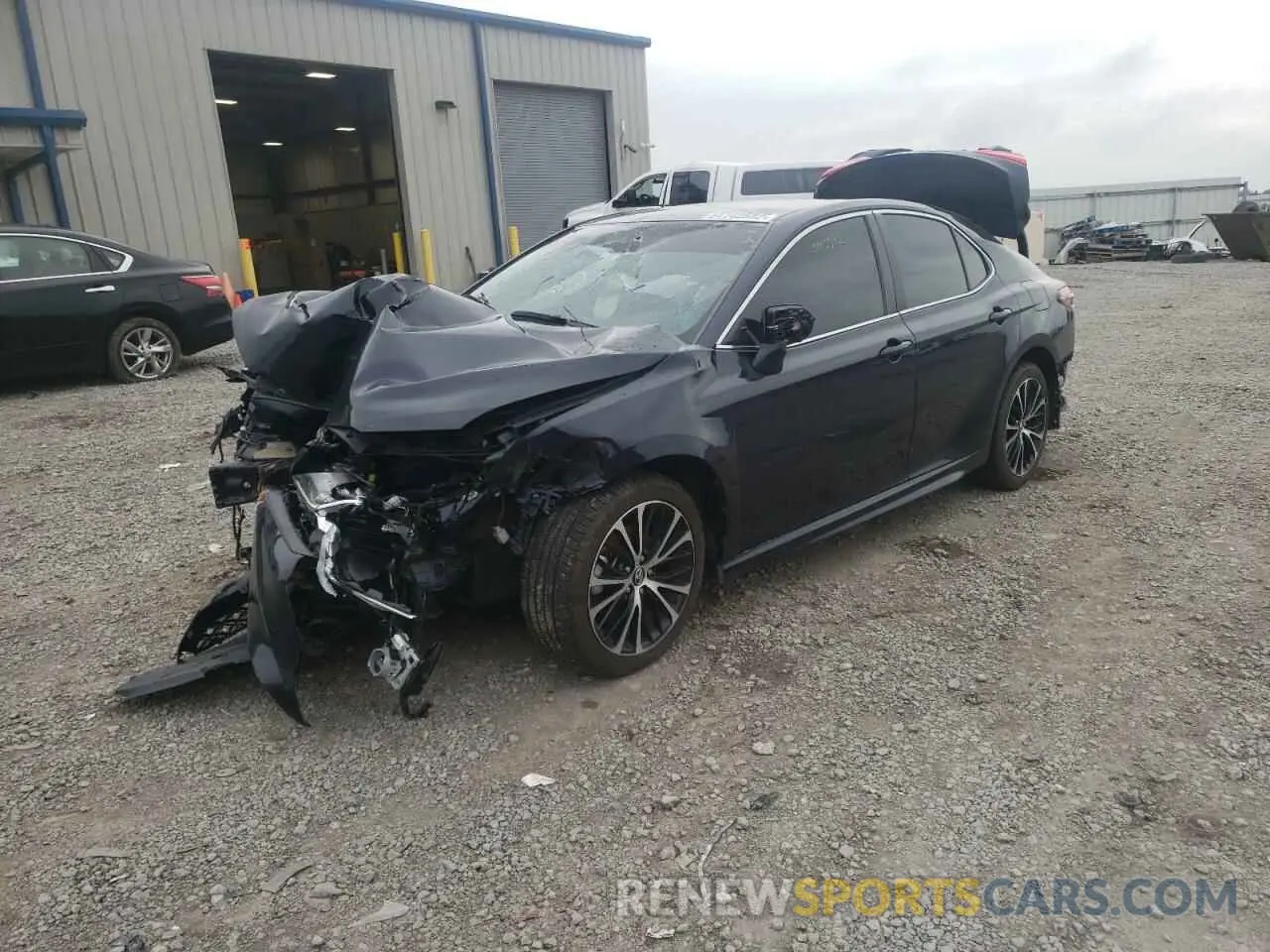 2 fotografías del automóvil dañado 4T1B11HKXKU697718 TOYOTA CAMRY 2019