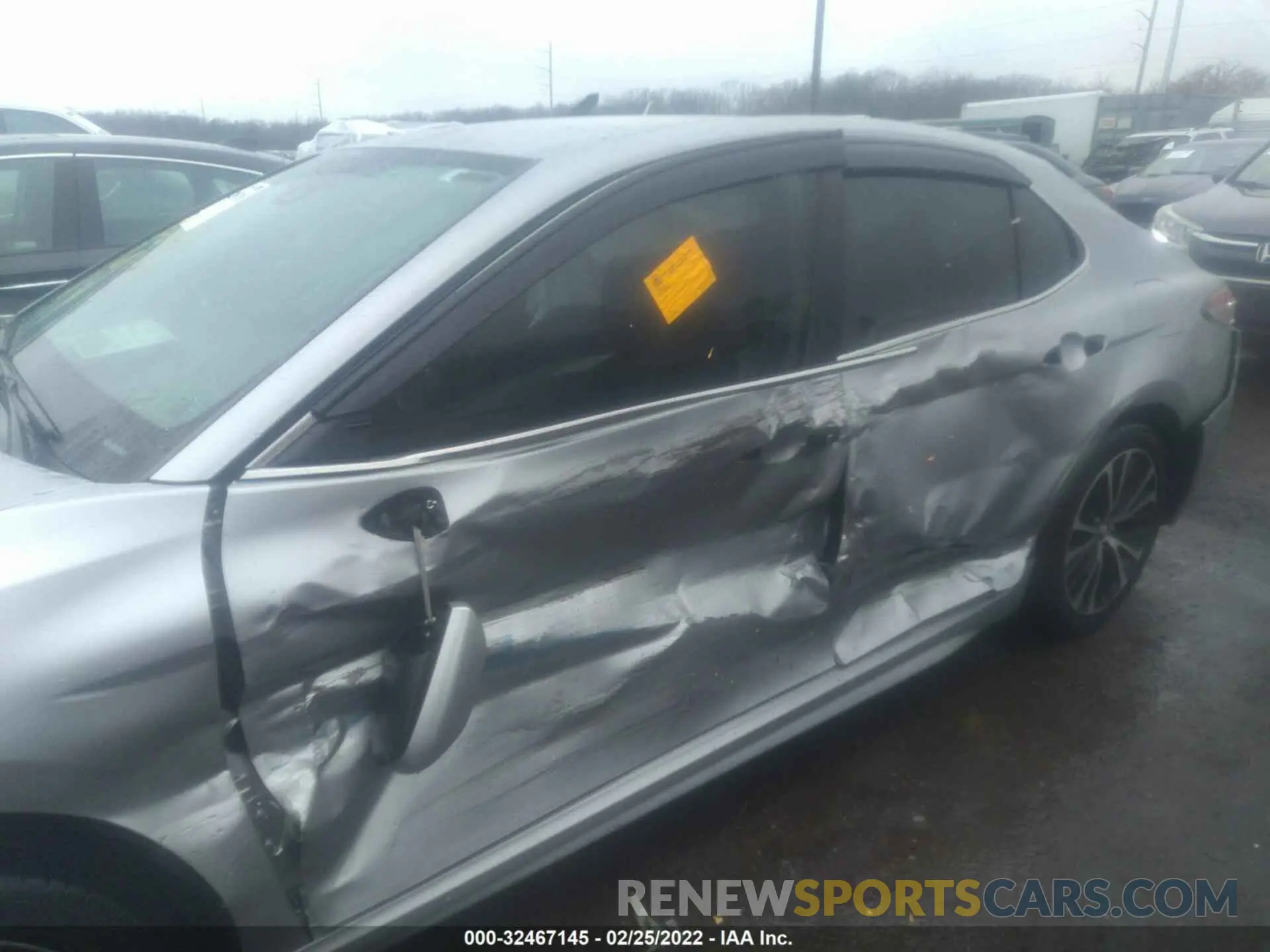 6 fotografías del automóvil dañado 4T1B11HKXKU698884 TOYOTA CAMRY 2019