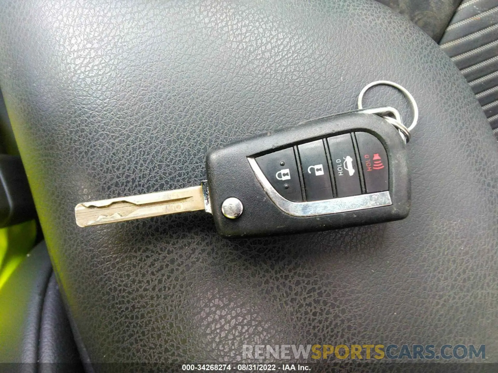 11 fotografías del automóvil dañado 4T1B11HKXKU705638 TOYOTA CAMRY 2019