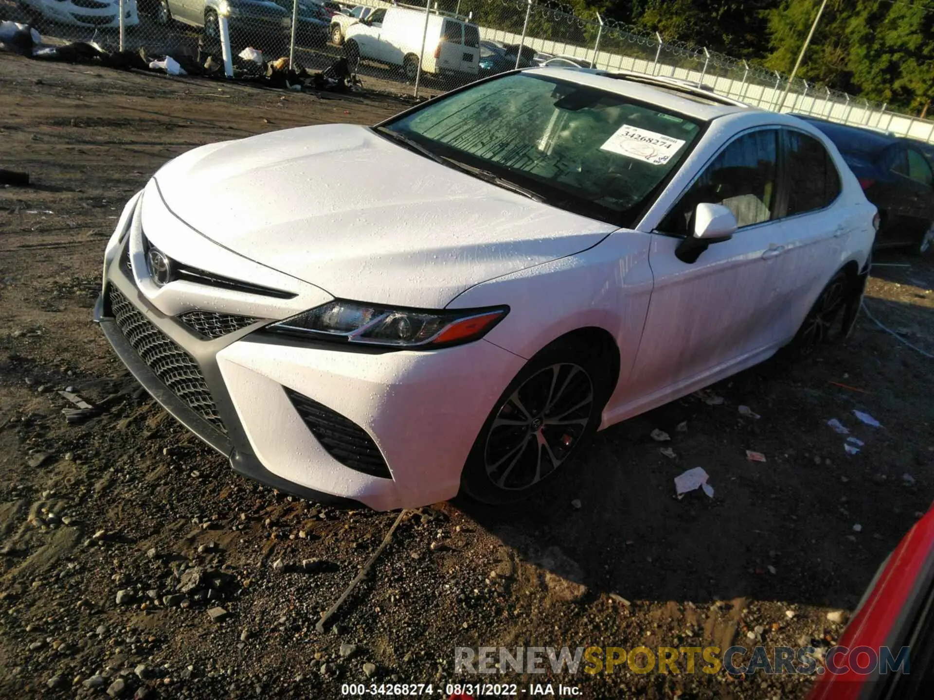 2 fotografías del automóvil dañado 4T1B11HKXKU705638 TOYOTA CAMRY 2019