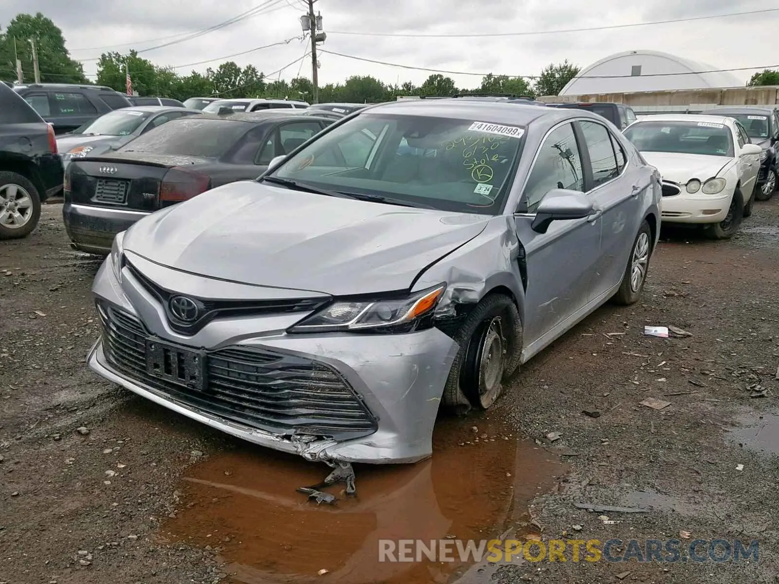 2 fotografías del automóvil dañado 4T1B11HKXKU713514 TOYOTA CAMRY 2019