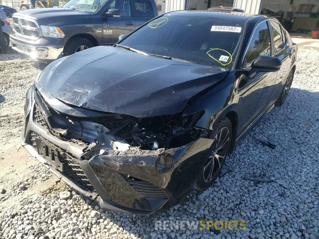 2 fotografías del automóvil dañado 4T1B11HKXKU751907 TOYOTA CAMRY 2019
