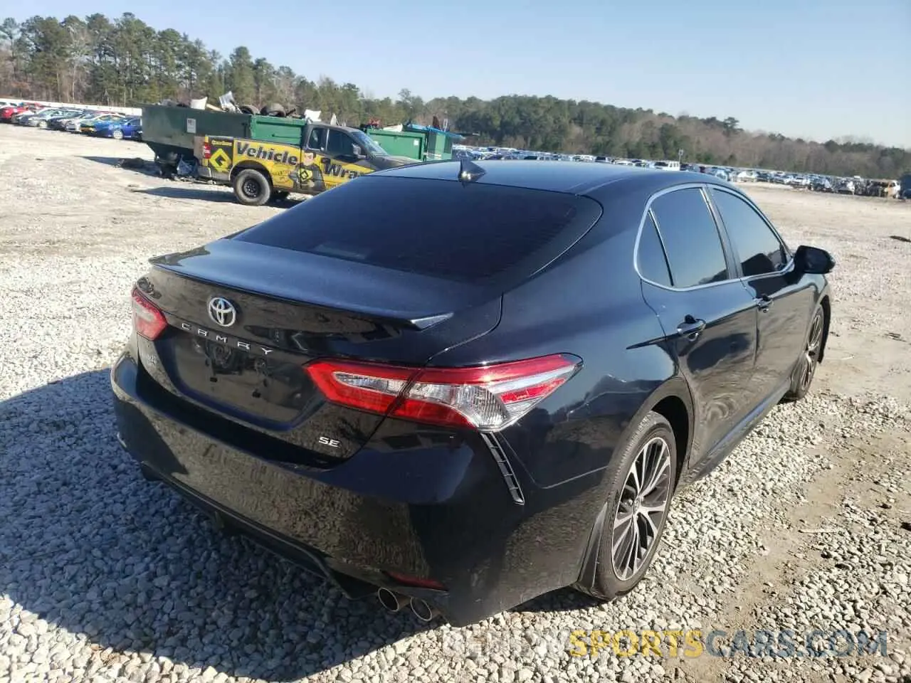 4 fotografías del automóvil dañado 4T1B11HKXKU751907 TOYOTA CAMRY 2019