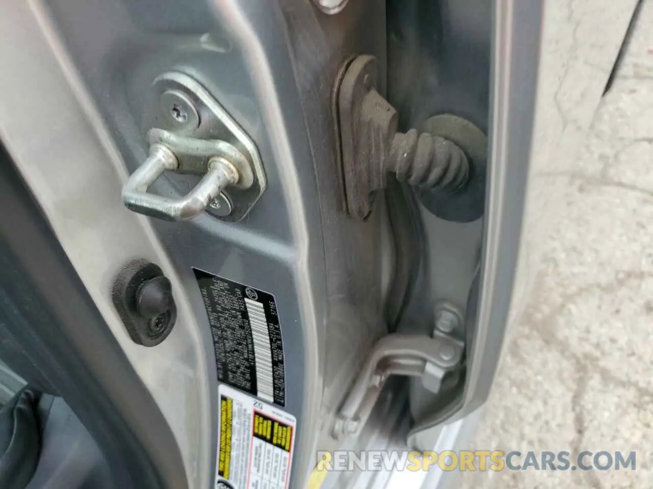 12 fotografías del automóvil dañado 4T1B11HKXKU752040 TOYOTA CAMRY 2019