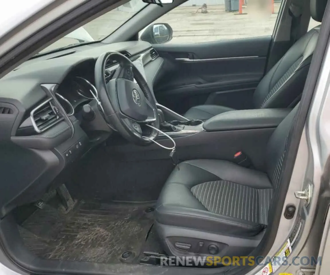 7 fotografías del automóvil dañado 4T1B11HKXKU752040 TOYOTA CAMRY 2019