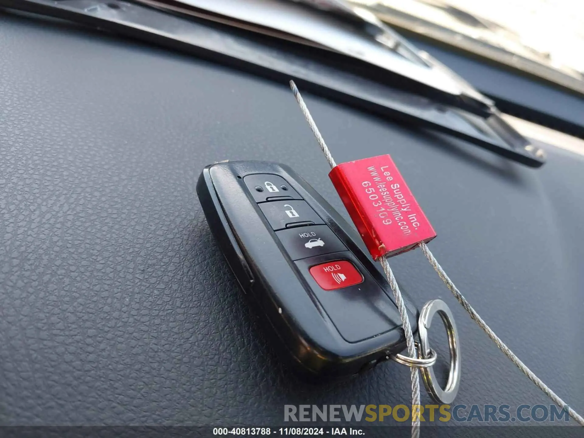 11 fotografías del automóvil dañado 4T1B11HKXKU759392 TOYOTA CAMRY 2019