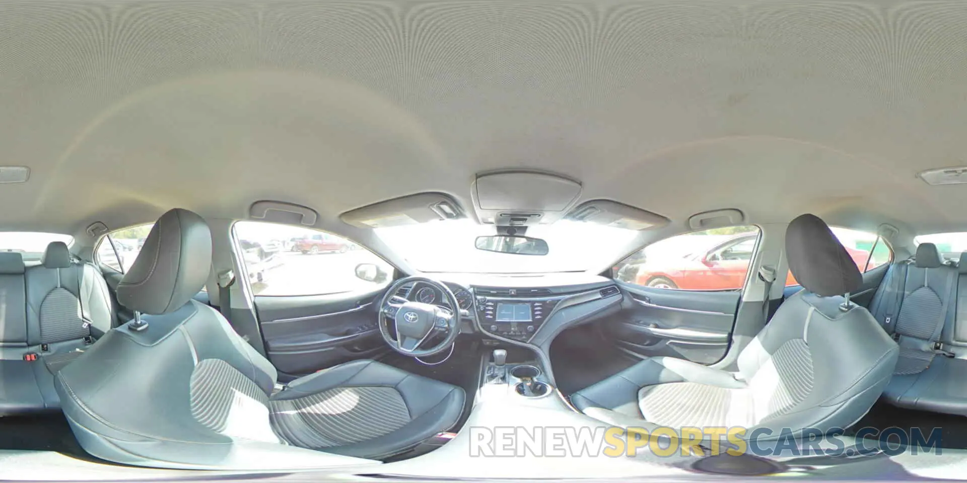 13 fotografías del automóvil dañado 4T1B11HKXKU786916 TOYOTA CAMRY 2019