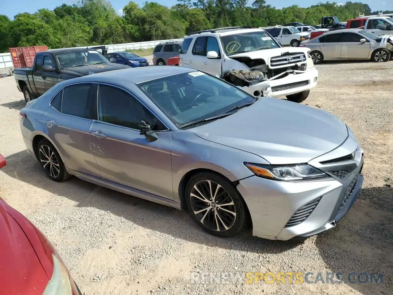 4 fotografías del automóvil dañado 4T1B11HKXKU786916 TOYOTA CAMRY 2019