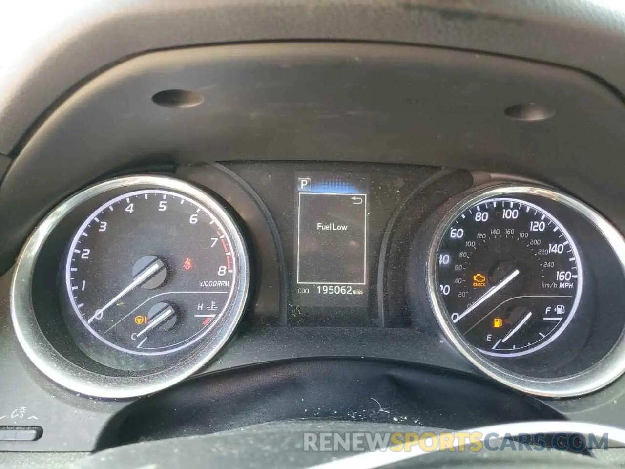 9 fotografías del automóvil dañado 4T1B11HKXKU786916 TOYOTA CAMRY 2019