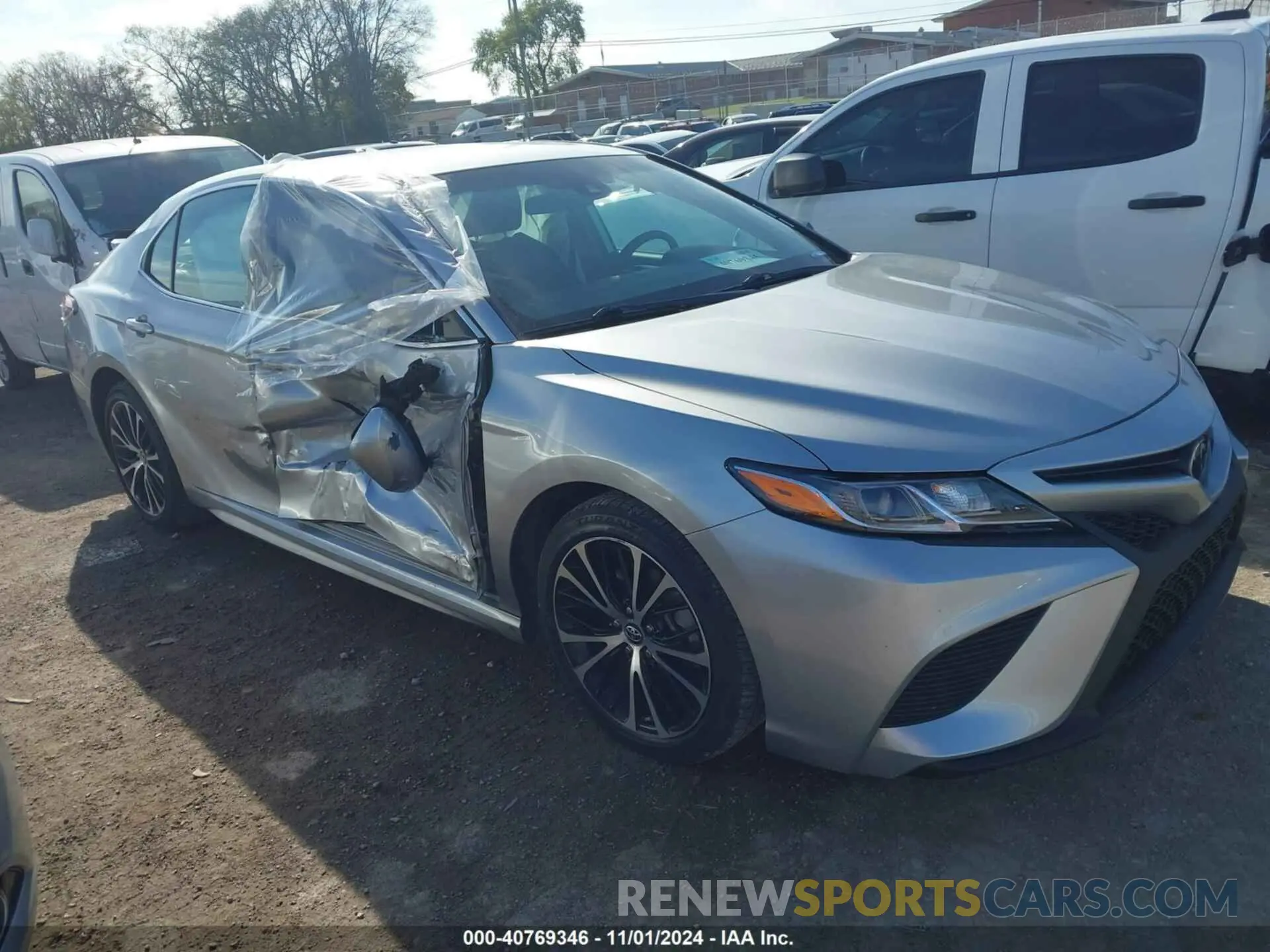 1 fotografías del automóvil dañado 4T1B11HKXKU801351 TOYOTA CAMRY 2019