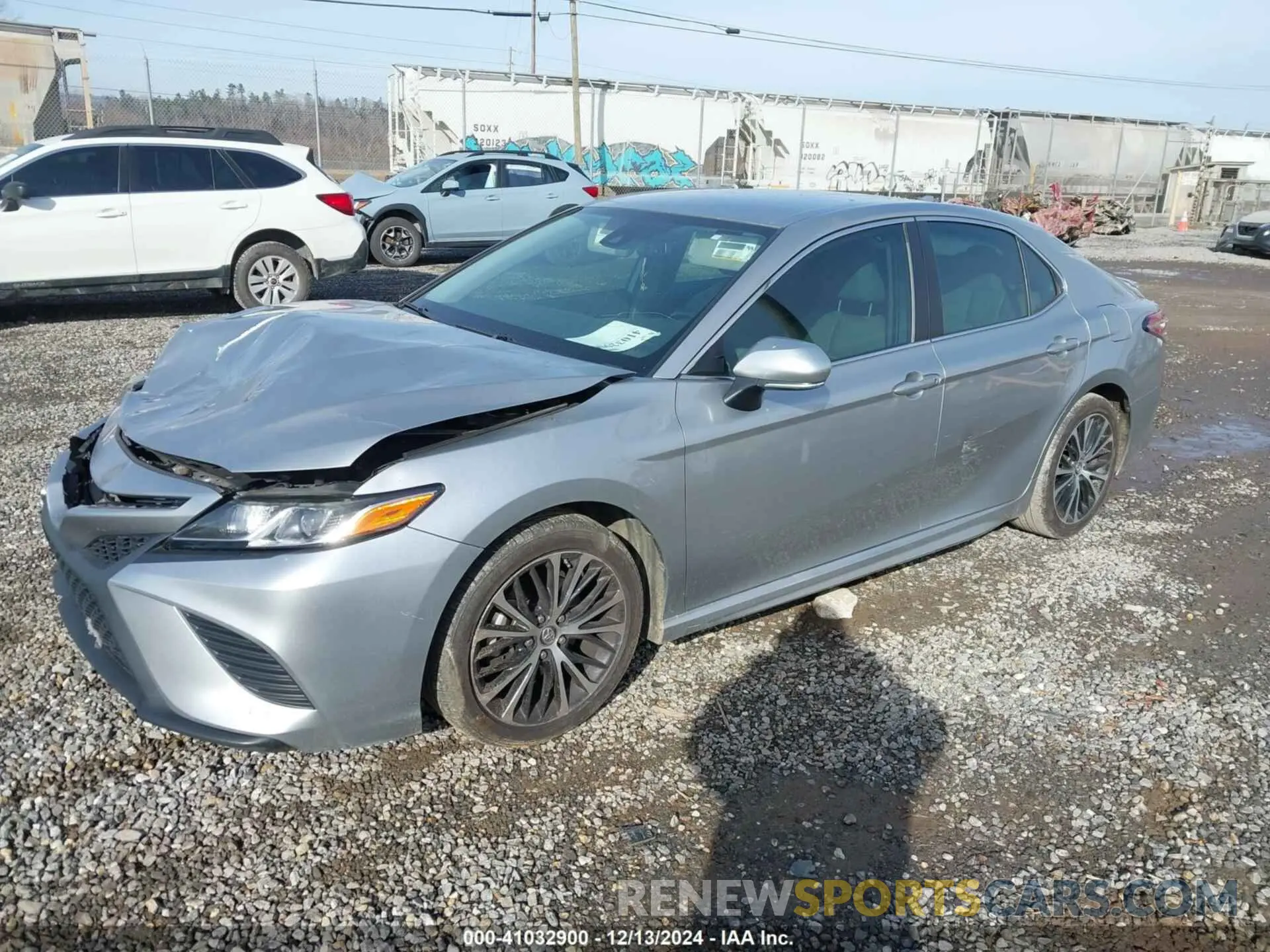 2 fotografías del automóvil dañado 4T1B11HKXKU804380 TOYOTA CAMRY 2019
