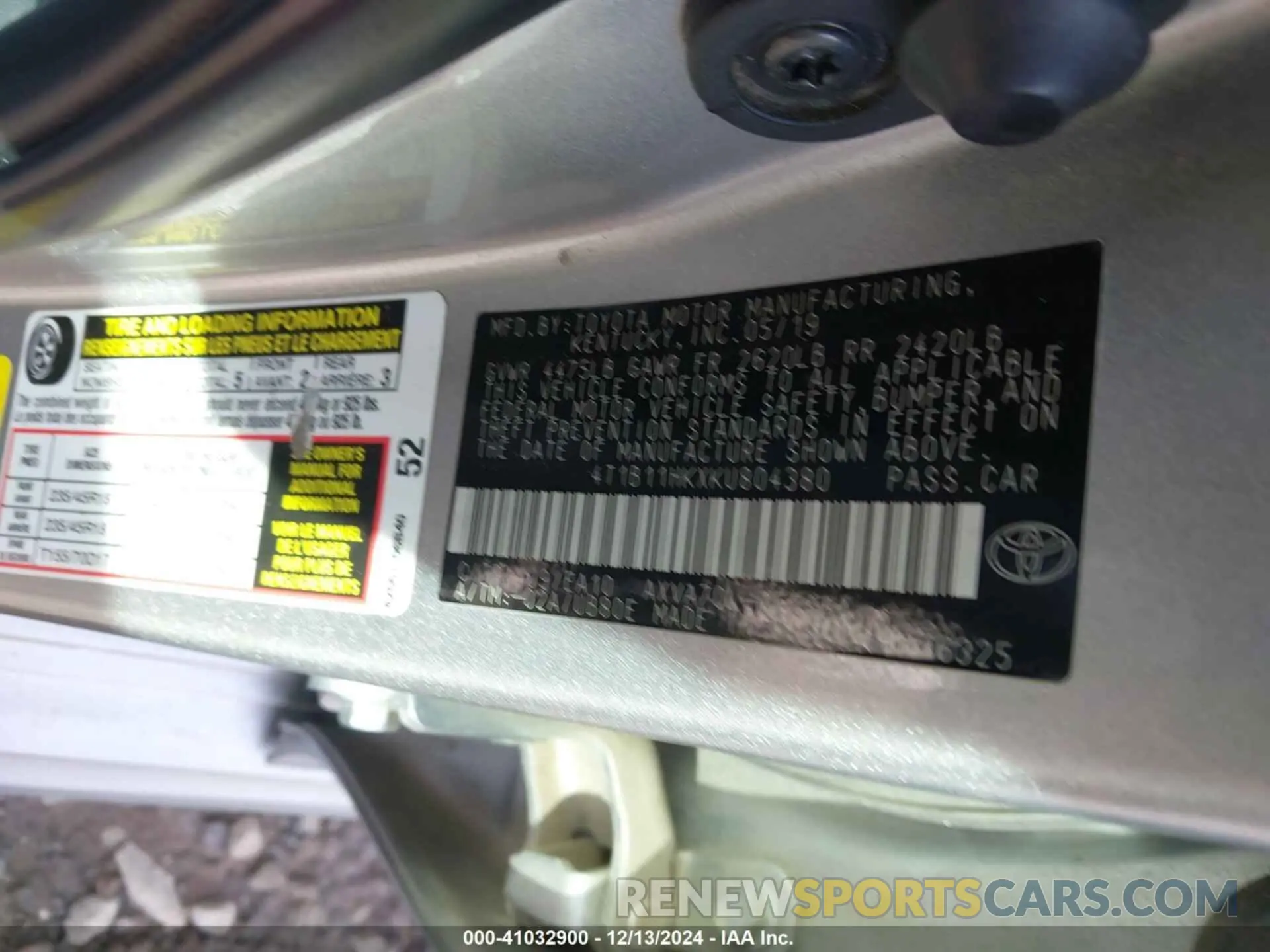 9 fotografías del automóvil dañado 4T1B11HKXKU804380 TOYOTA CAMRY 2019