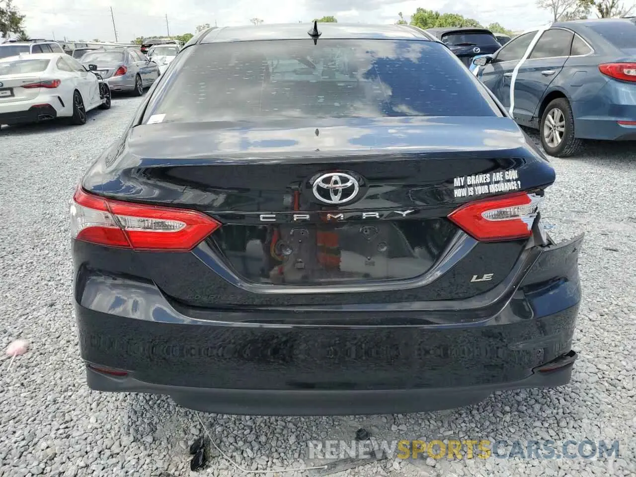 6 fotografías del automóvil dañado 4T1B11HKXKU811376 TOYOTA CAMRY 2019