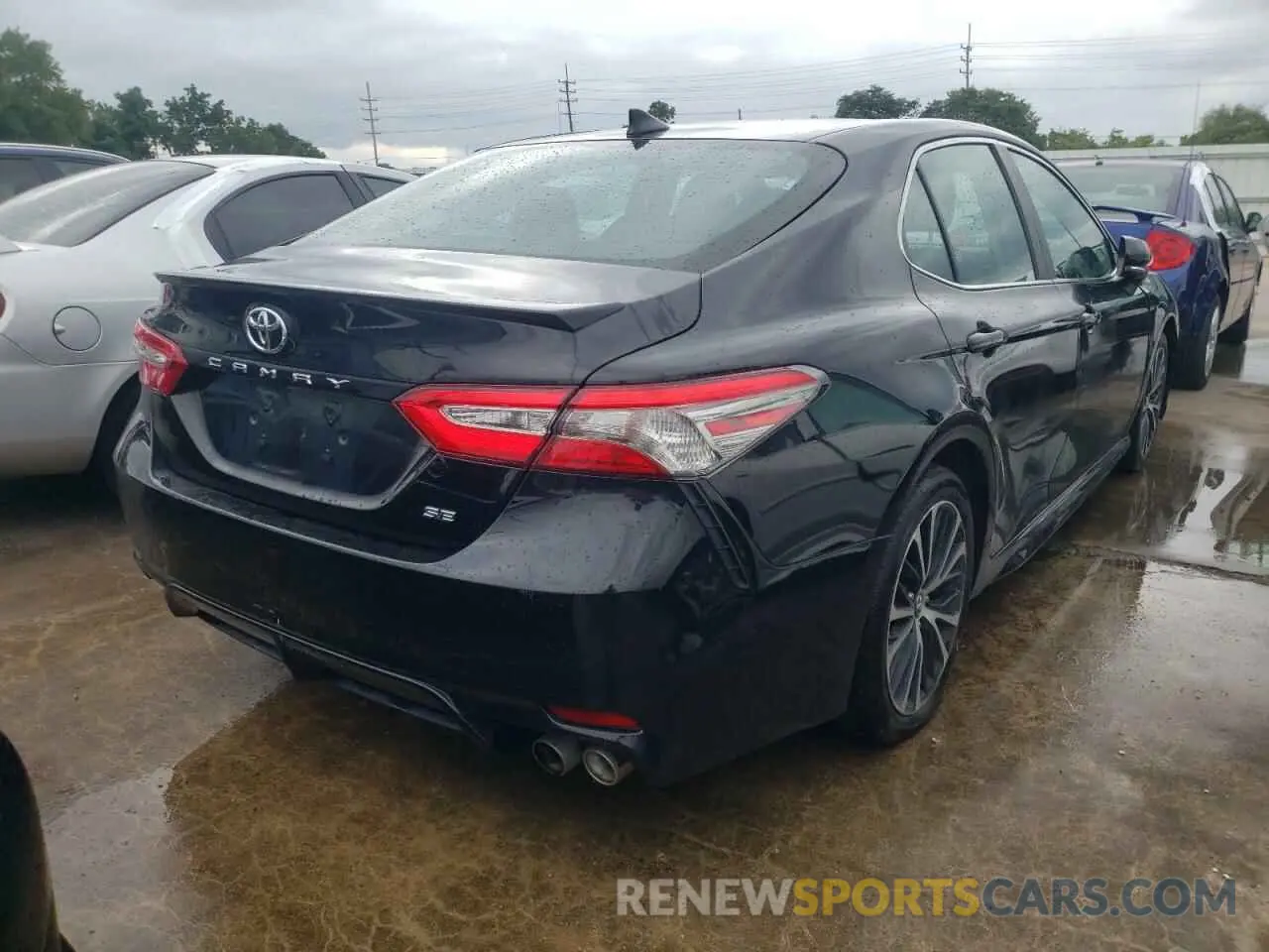 4 fotografías del automóvil dañado 4T1B11HKXKU823124 TOYOTA CAMRY 2019