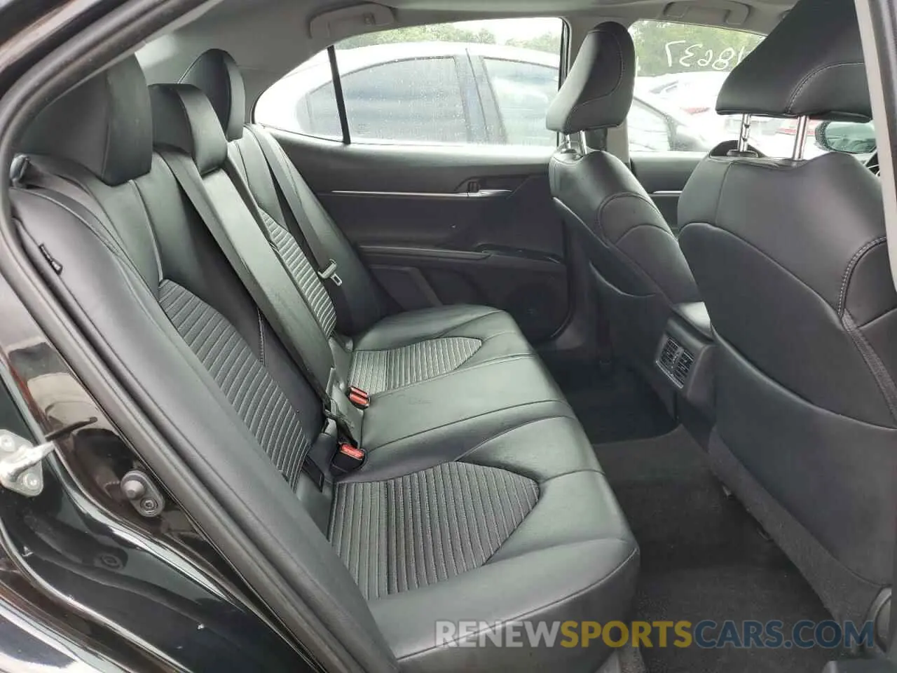 6 fotografías del automóvil dañado 4T1B11HKXKU823124 TOYOTA CAMRY 2019