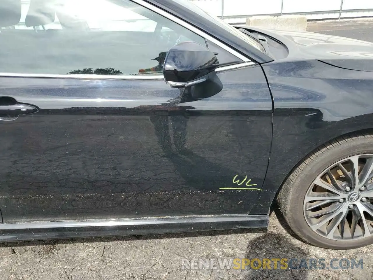 9 fotografías del automóvil dañado 4T1B11HKXKU823124 TOYOTA CAMRY 2019
