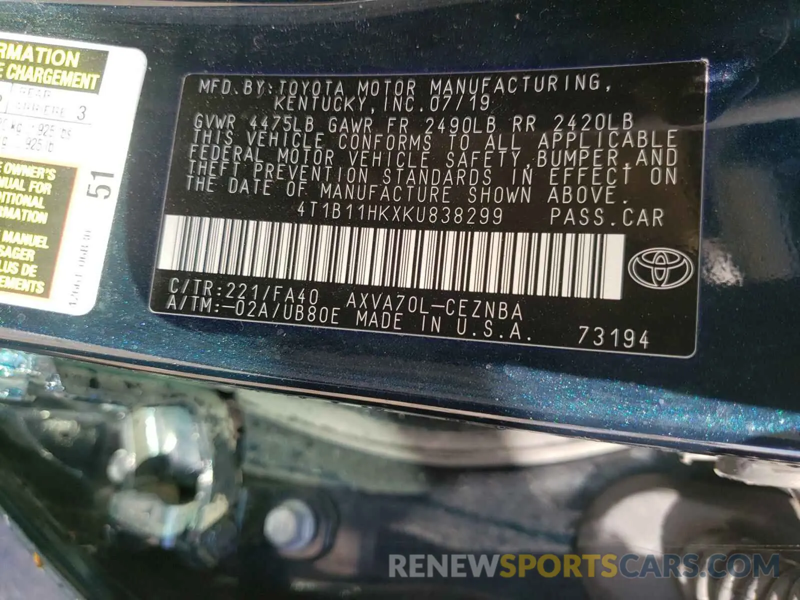 10 fotografías del automóvil dañado 4T1B11HKXKU838299 TOYOTA CAMRY 2019