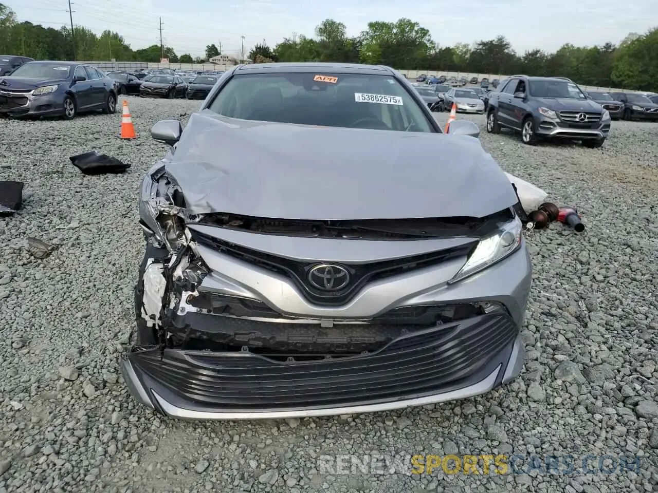 5 fotografías del automóvil dañado 4T1B11HKXKU841994 TOYOTA CAMRY 2019