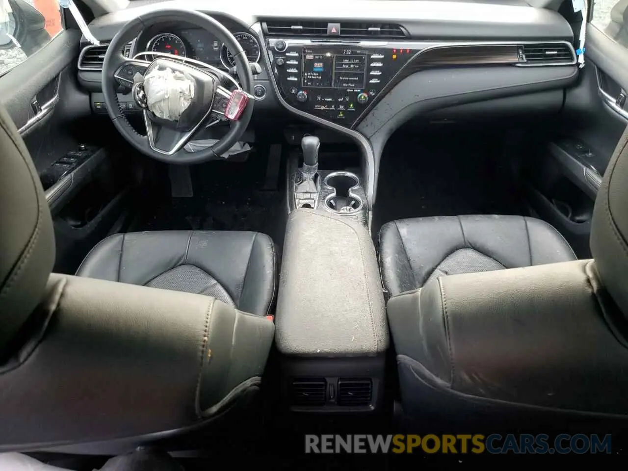 8 fotografías del automóvil dañado 4T1B11HKXKU841994 TOYOTA CAMRY 2019