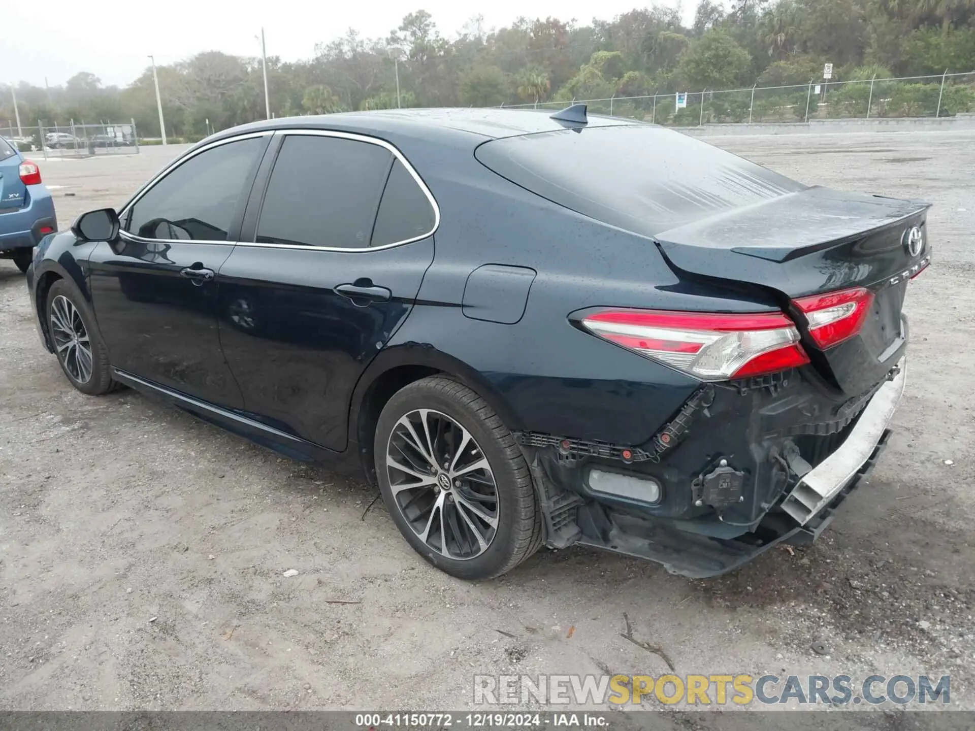 3 fotografías del automóvil dañado 4T1B11HKXKU845835 TOYOTA CAMRY 2019