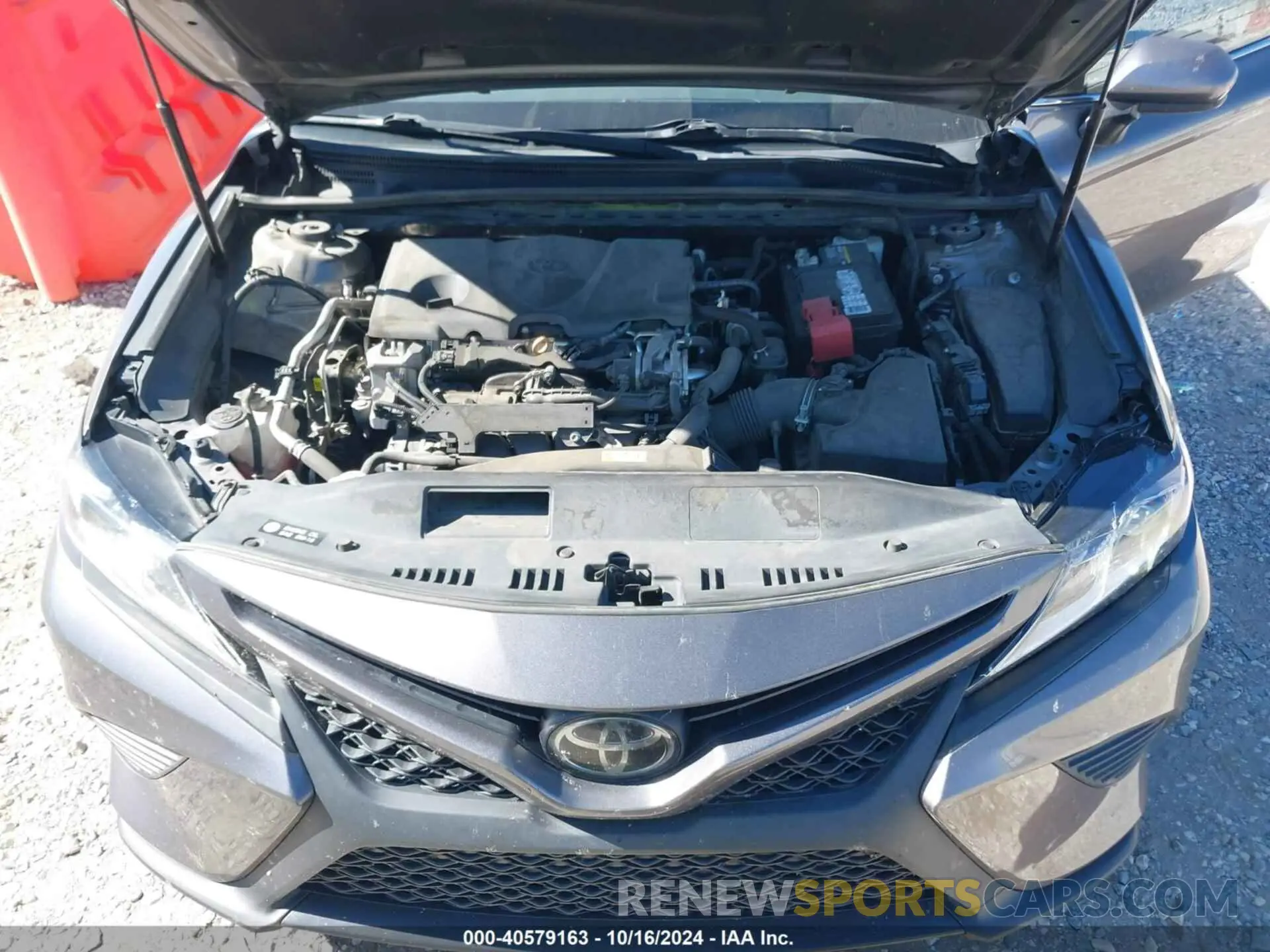 10 fotografías del automóvil dañado 4T1B11HKXKU846984 TOYOTA CAMRY 2019