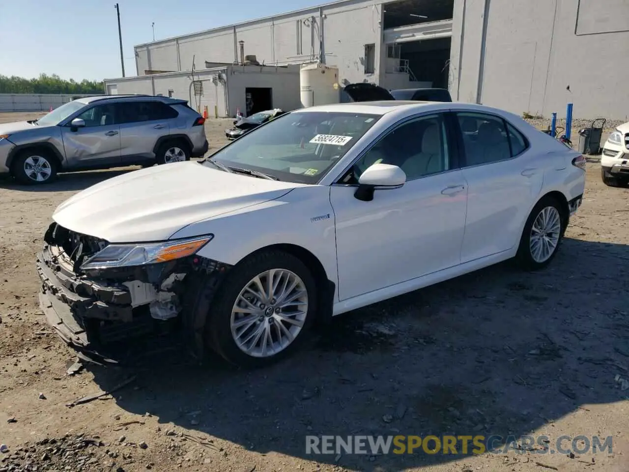 1 fotografías del automóvil dañado 4T1B21HK0KU513108 TOYOTA CAMRY 2019