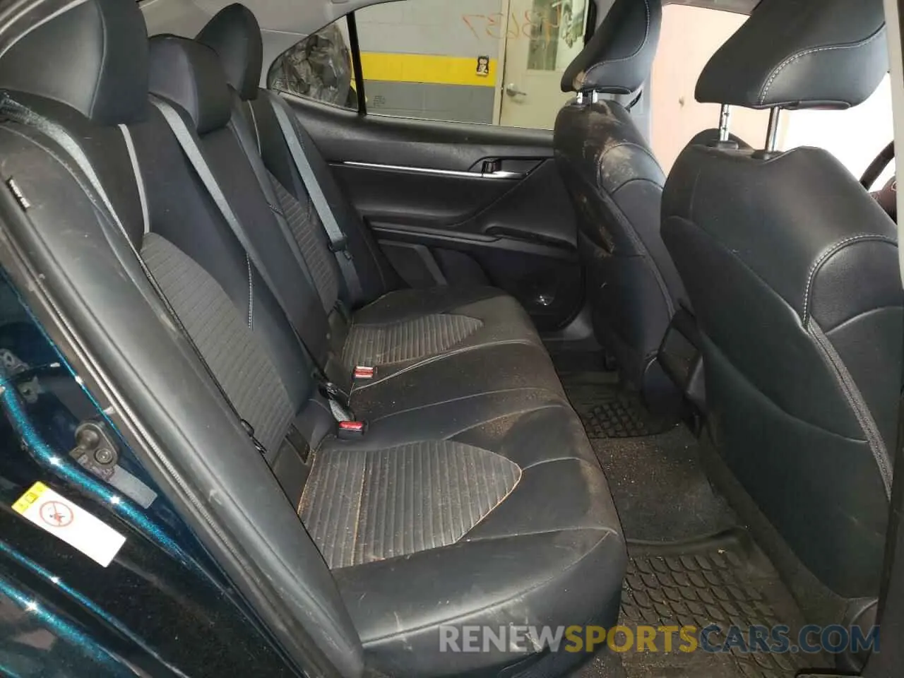 6 fotografías del automóvil dañado 4T1B21HK2KU012799 TOYOTA CAMRY 2019