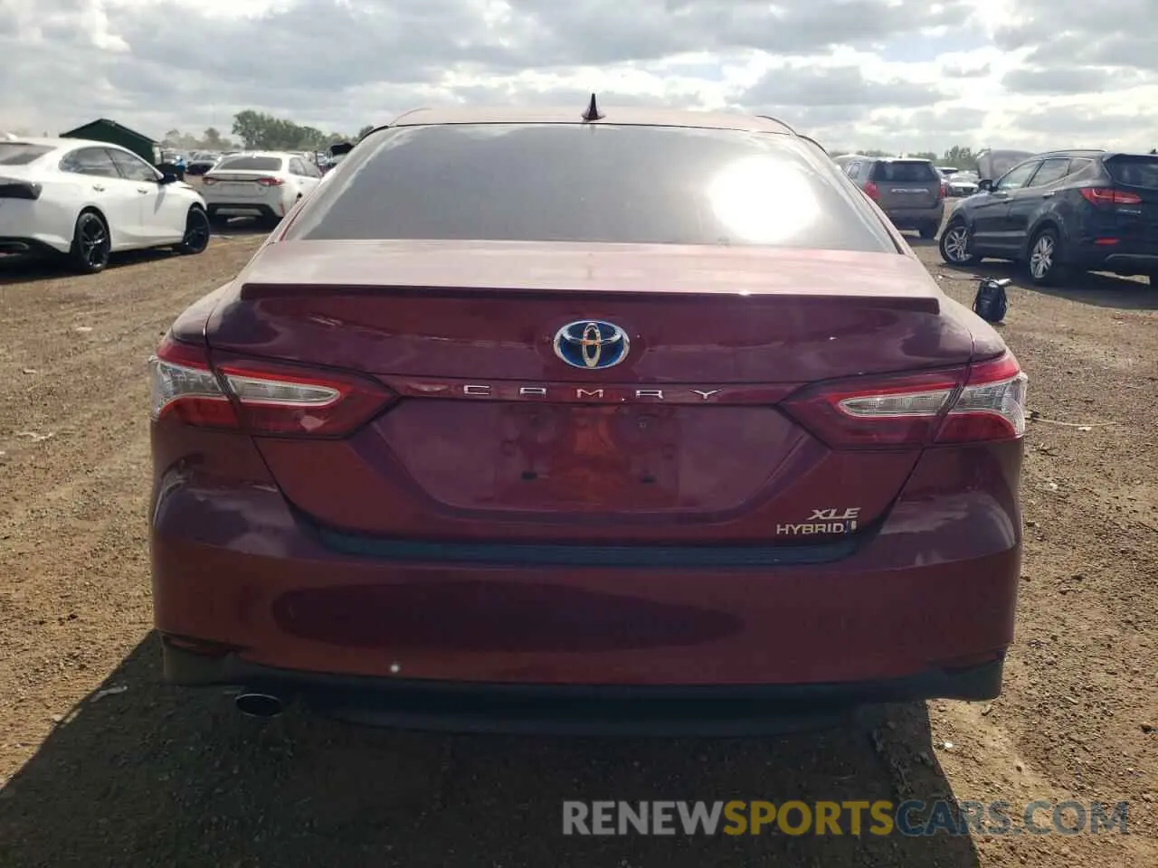6 fotografías del automóvil dañado 4T1B21HK2KU511862 TOYOTA CAMRY 2019