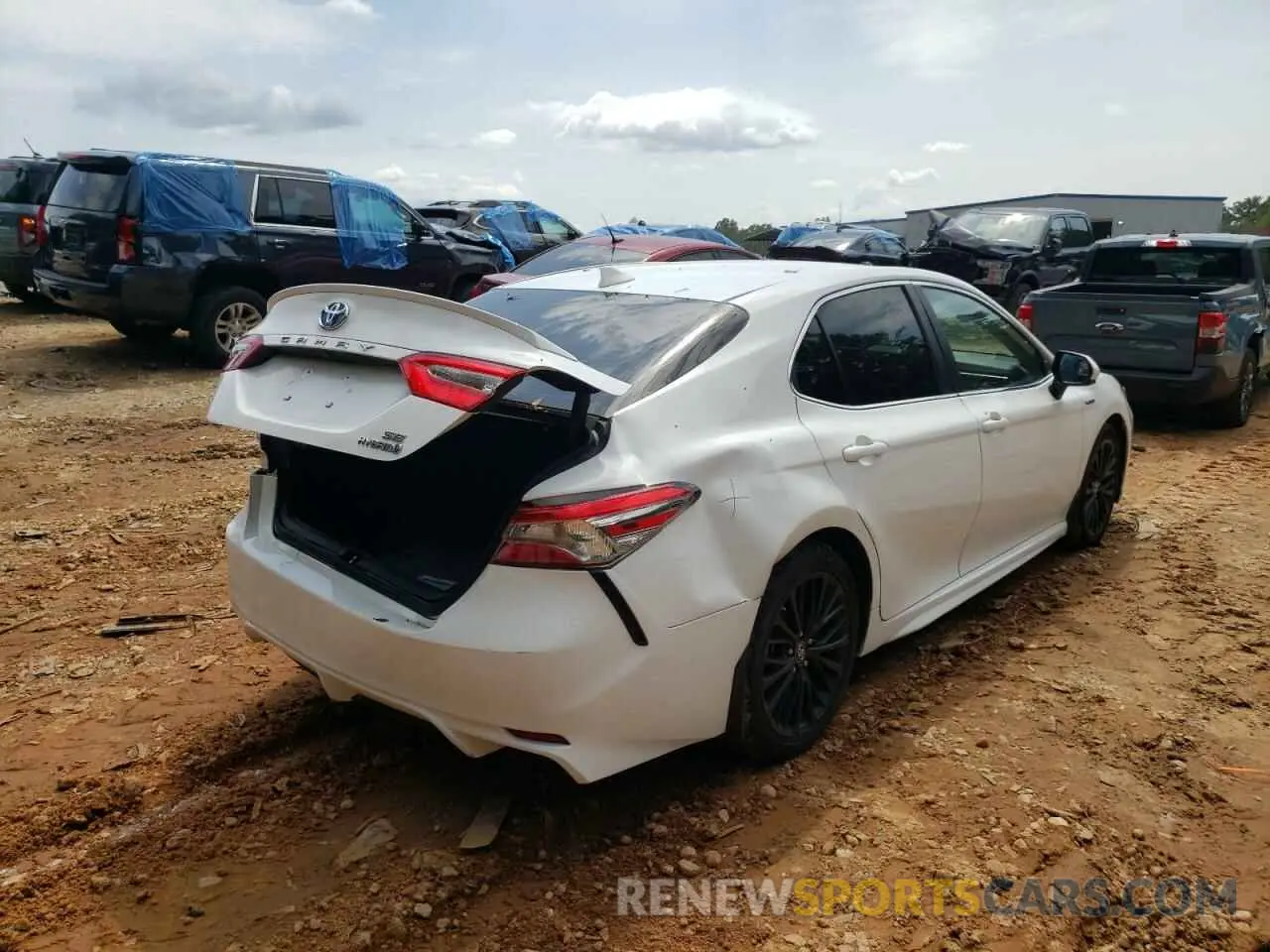 4 fotografías del automóvil dañado 4T1B21HK2KU515121 TOYOTA CAMRY 2019