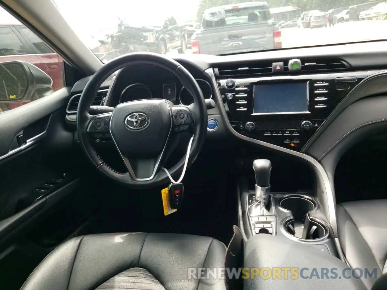 9 fotografías del automóvil dañado 4T1B21HK2KU515121 TOYOTA CAMRY 2019
