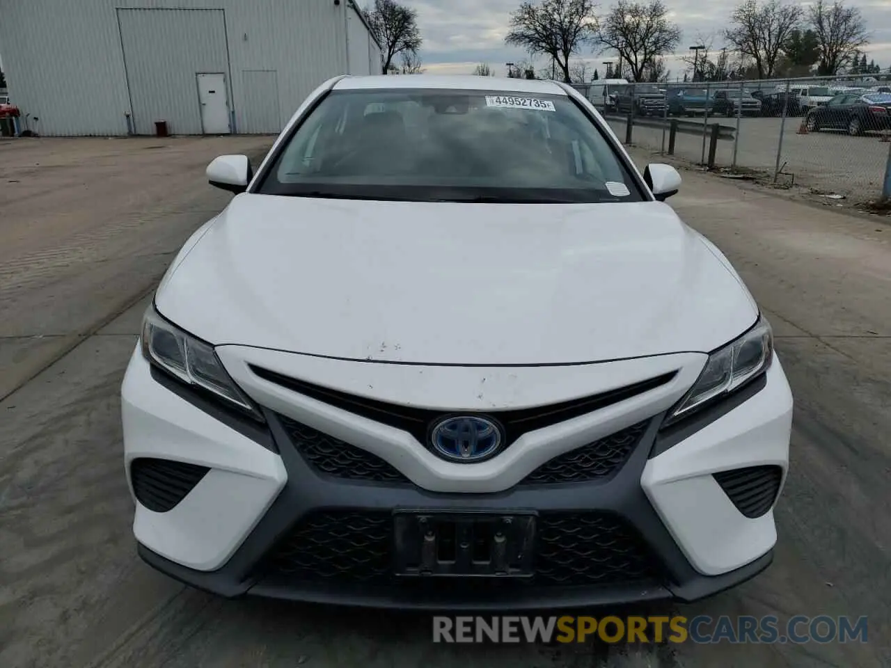 5 fotografías del automóvil dañado 4T1B21HK3KU011418 TOYOTA CAMRY 2019